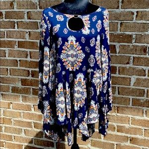 Adorable Shark Bite Entro Top, SM